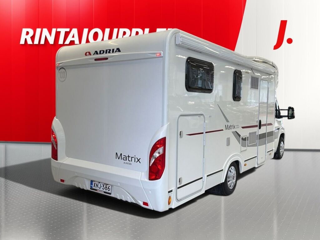 Adria Matrix 2015 Valkoinen