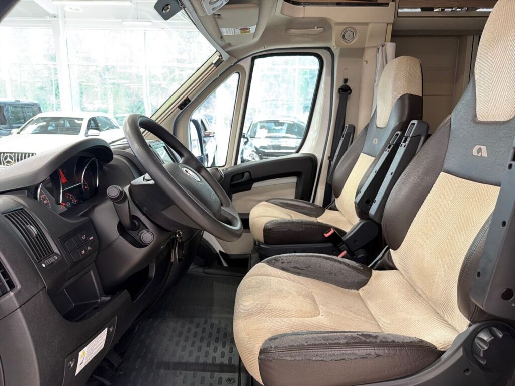 Adria Matrix 2015 Valkoinen