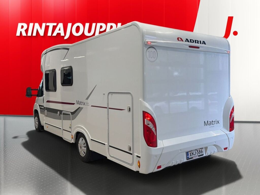 Adria Matrix 2015 Valkoinen