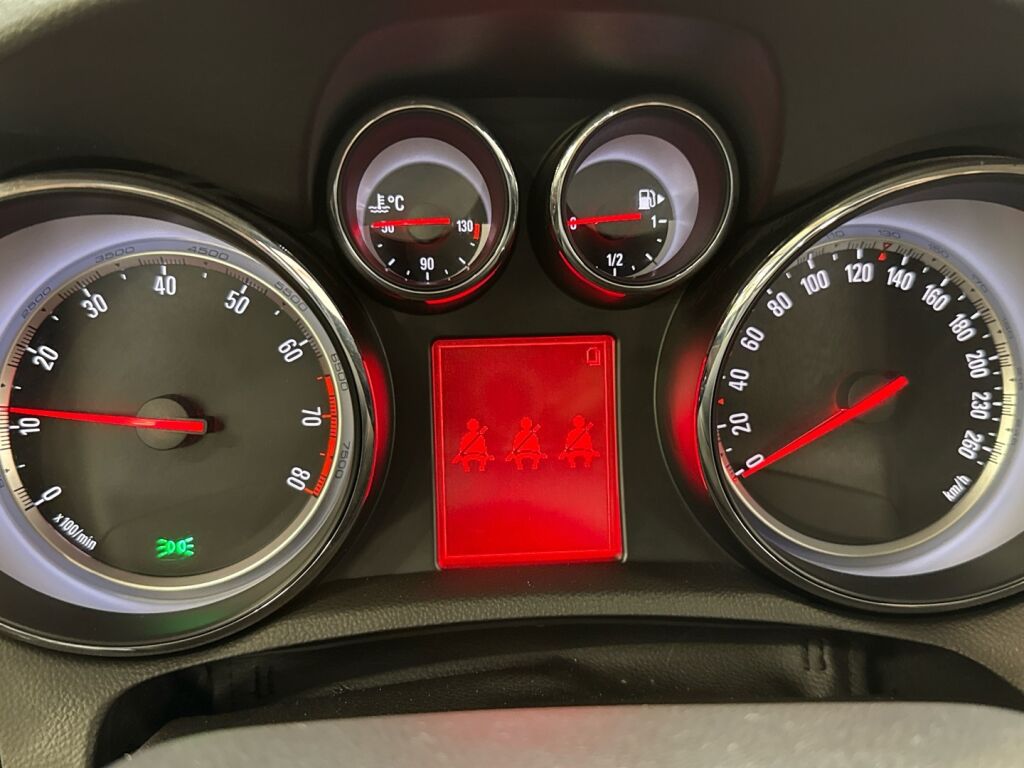 Opel Mokka 2015 Harmaa