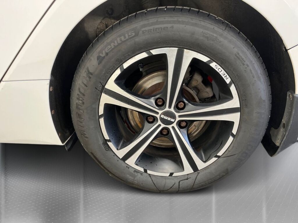 Hyundai i40 Wagon 2015 Valkoinen