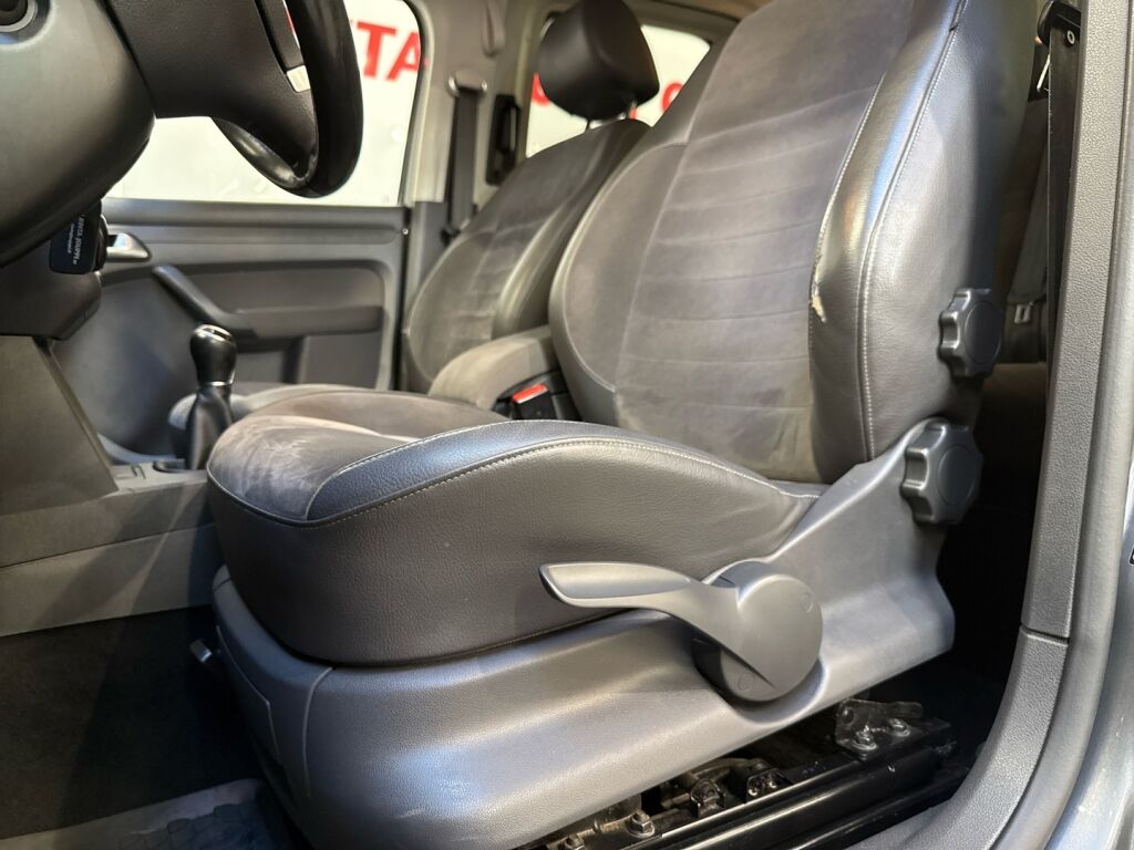 Volkswagen Caddy Maxi 2014 Harmaa