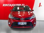 Toyota Verso 2014 Punainen