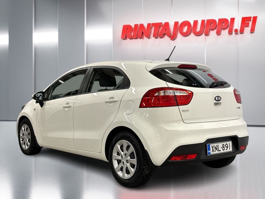 Kia Rio 2015 Valkoinen