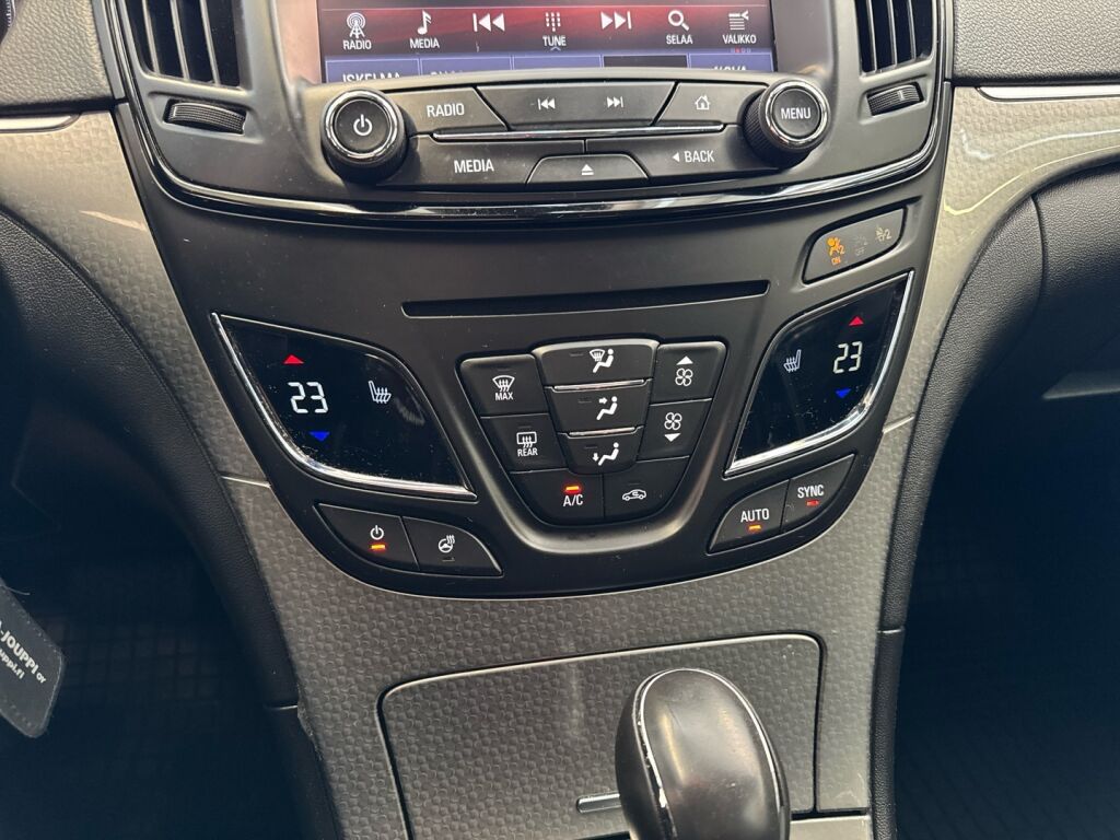 Opel Insignia 2016 Valkoinen