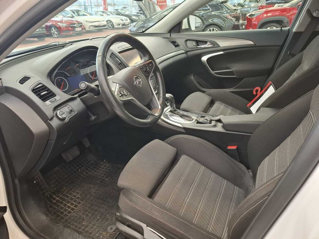 Opel Insignia 2016 Valkoinen