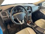 Volvo V40 2016 Sininen