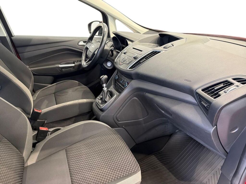 Ford Grand C-Max 2015 Punainen
