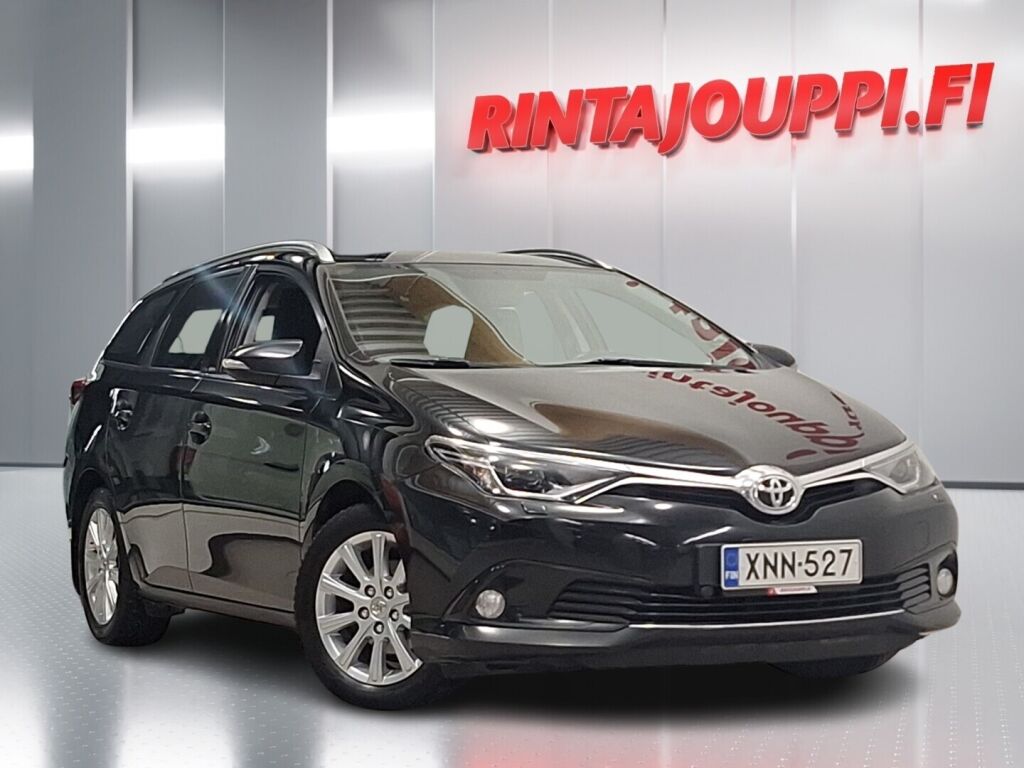 Toyota Auris 2016 Musta