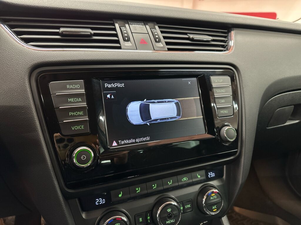 Skoda Octavia 2016 Harmaa