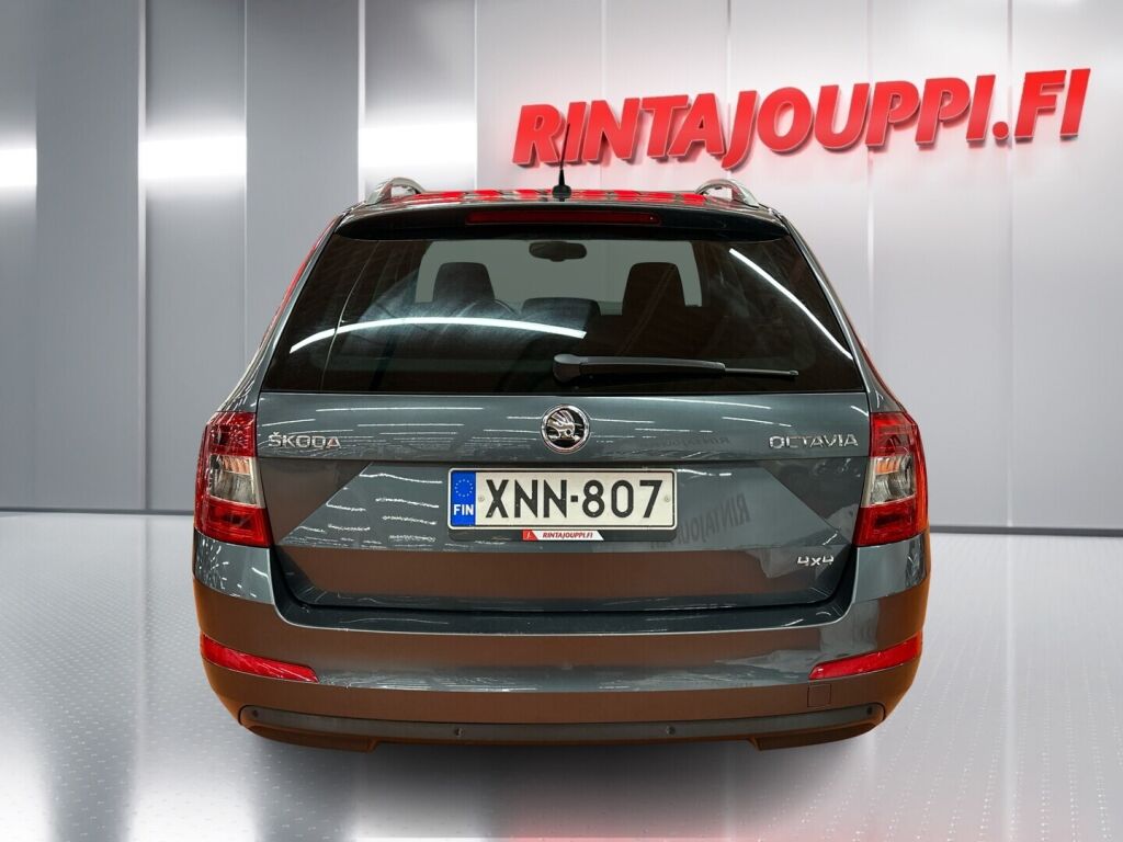 Skoda Octavia 2016 Harmaa
