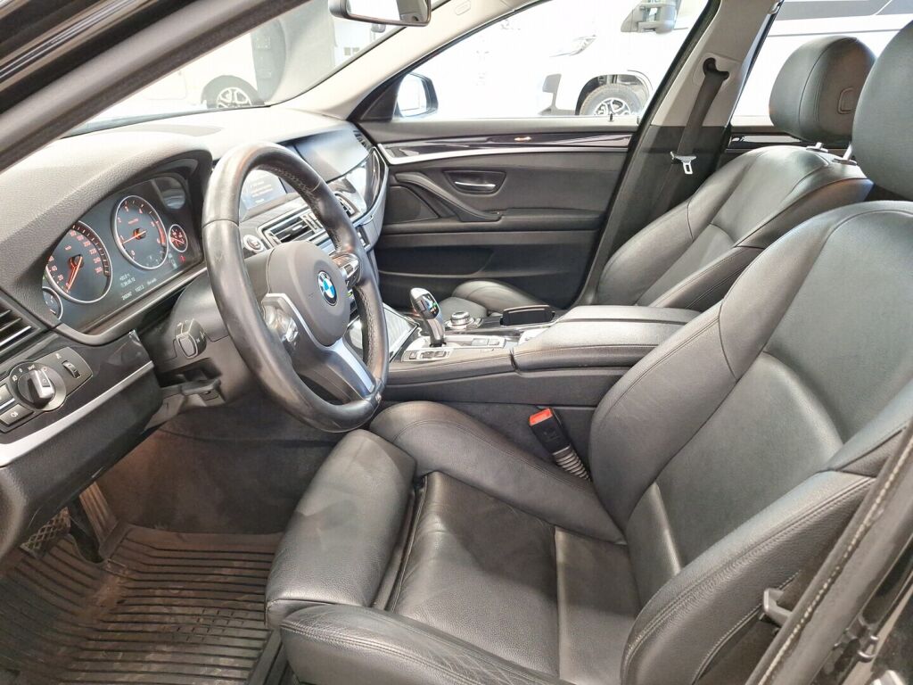 BMW 520 2017 Musta