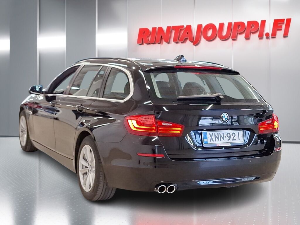 BMW 520 2017 Musta