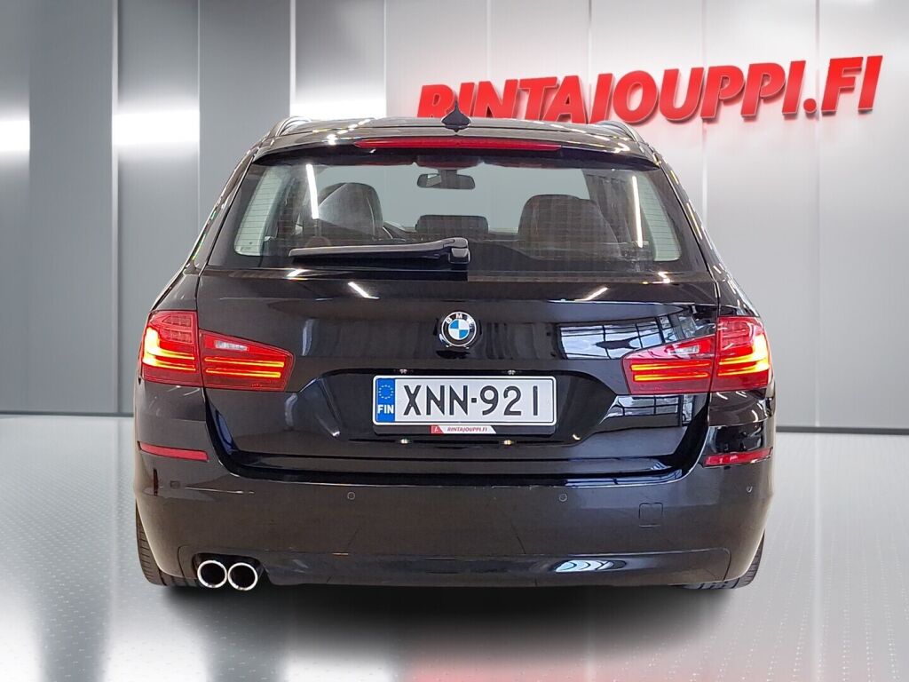 BMW 520 2017 Musta