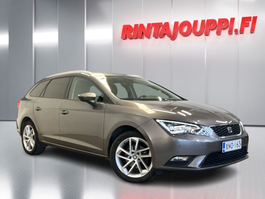 Seat Leon ST 2016 Harmaa