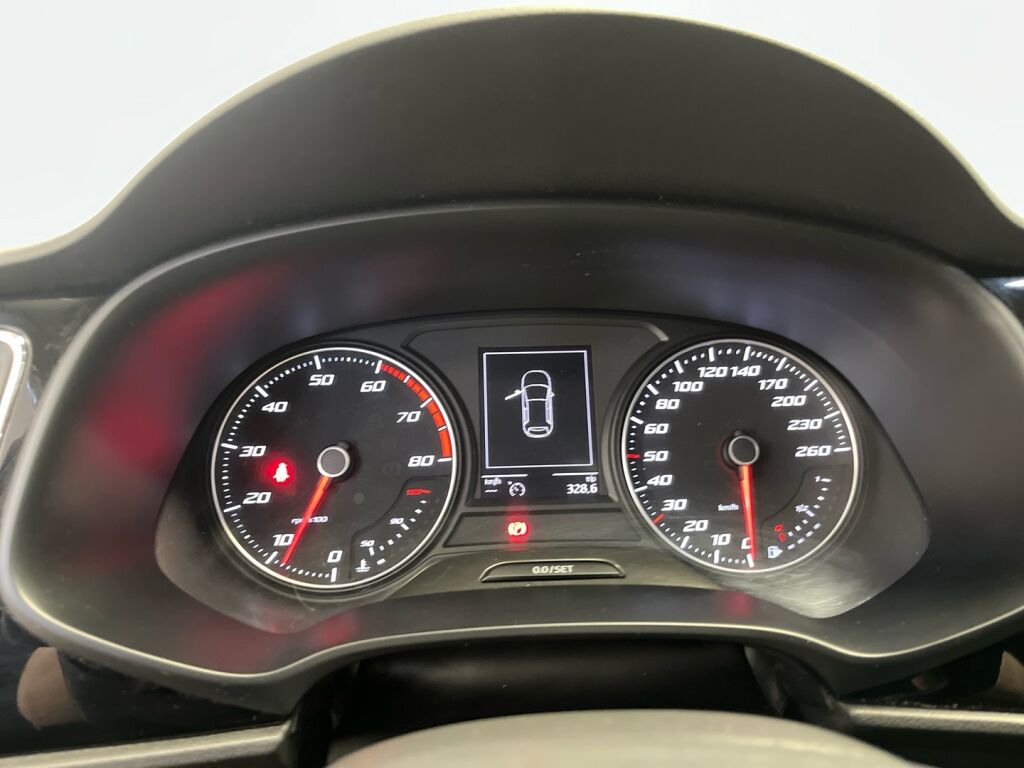 Seat Leon ST 2016 Harmaa