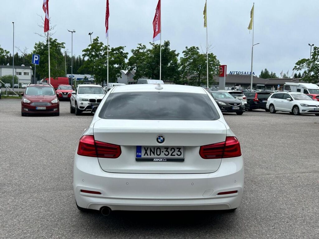 BMW 318 2016 Valkoinen
