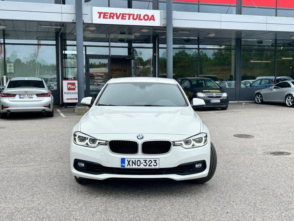 BMW 318 2016 Valkoinen