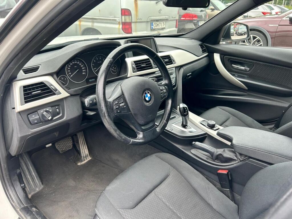 BMW 318 2016 Valkoinen