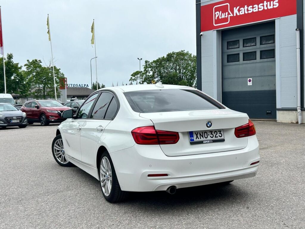 BMW 318 2016 Valkoinen