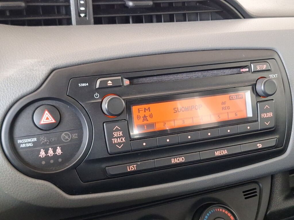Toyota Yaris 2015 Valkoinen