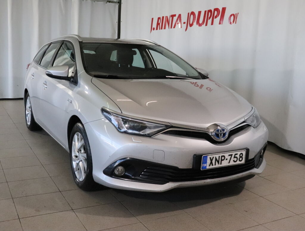 Toyota Auris 2015 Hopea