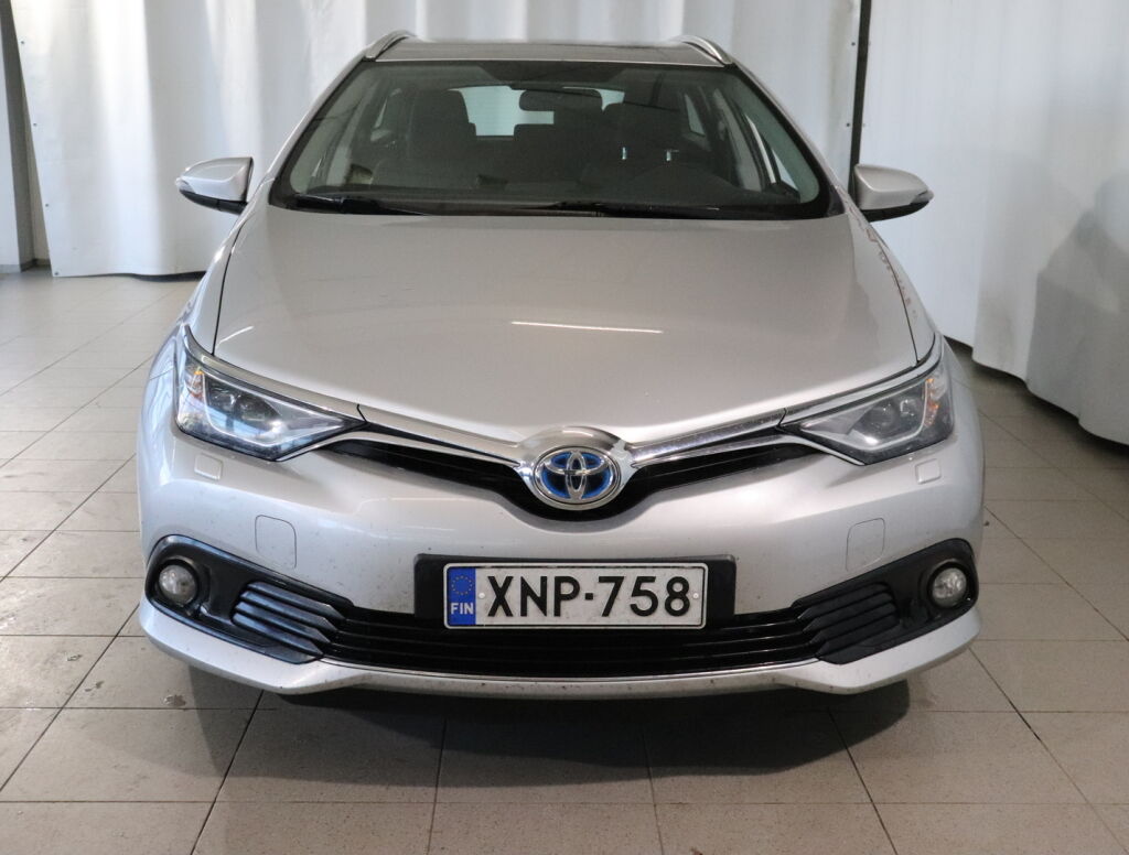 Toyota Auris 2015 Hopea