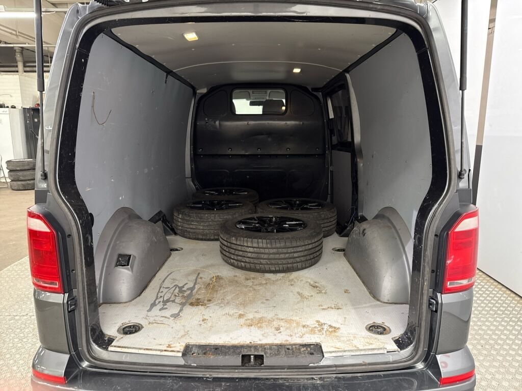 Volkswagen Transporter 2016 Harmaa