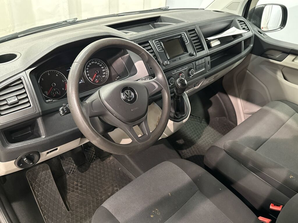 Volkswagen Transporter 2016 Harmaa