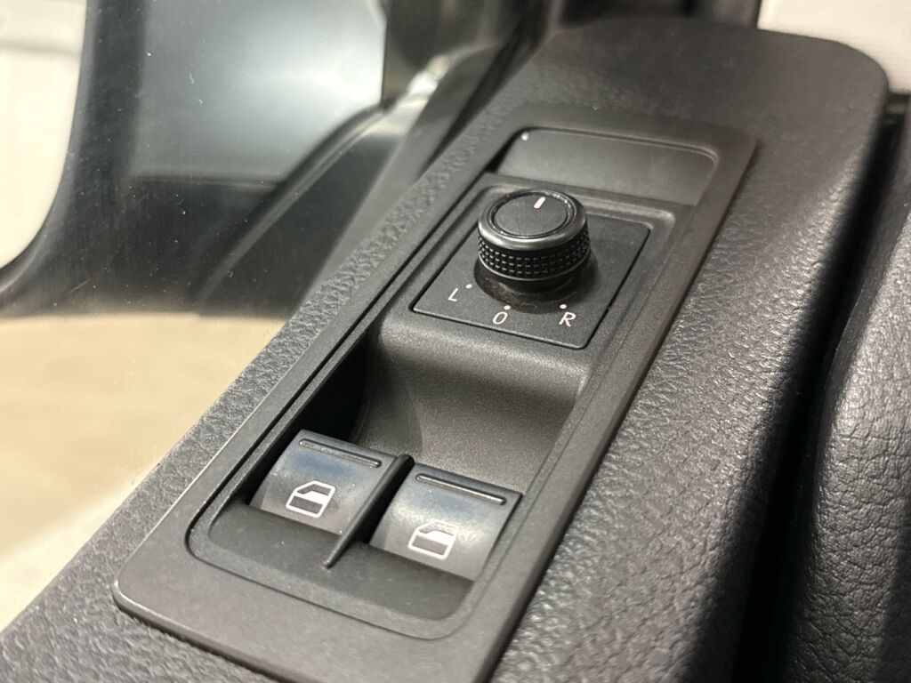 Volkswagen Transporter 2016 Harmaa