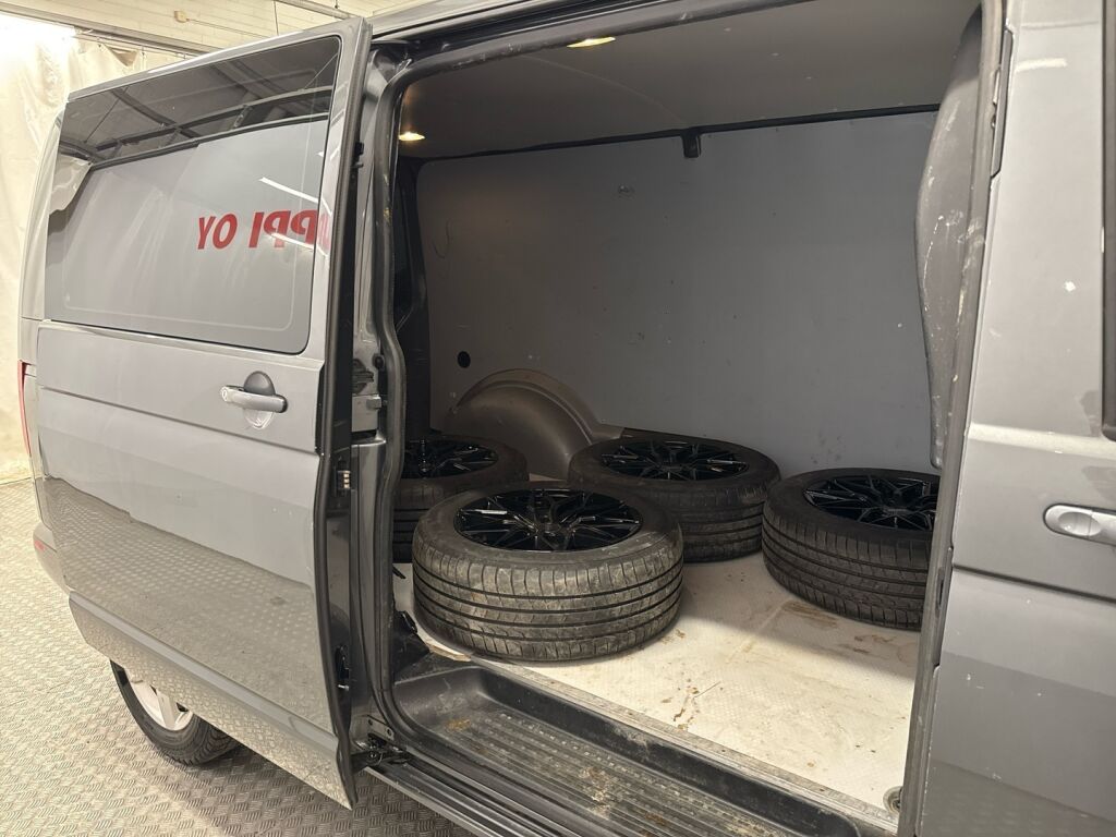 Volkswagen Transporter 2016 Harmaa