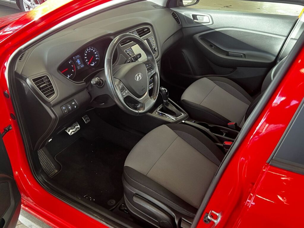 Hyundai i20 Active Cross 2019 Punainen