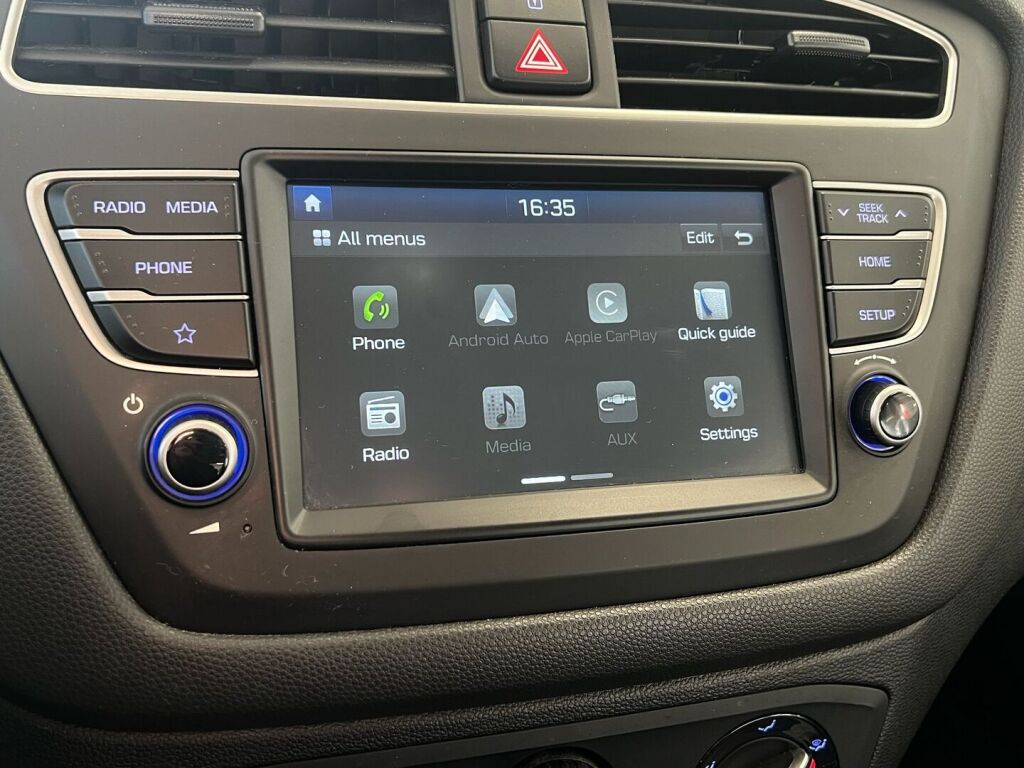 Hyundai i20 Active Cross 2019 Punainen