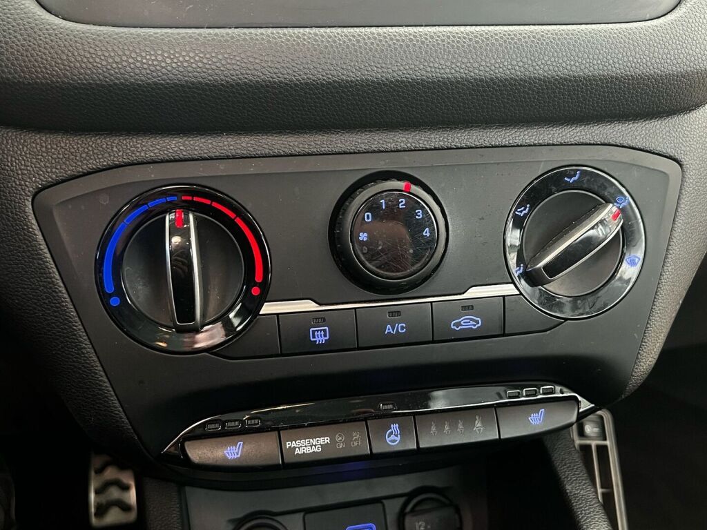 Hyundai i20 Active Cross 2019 Punainen