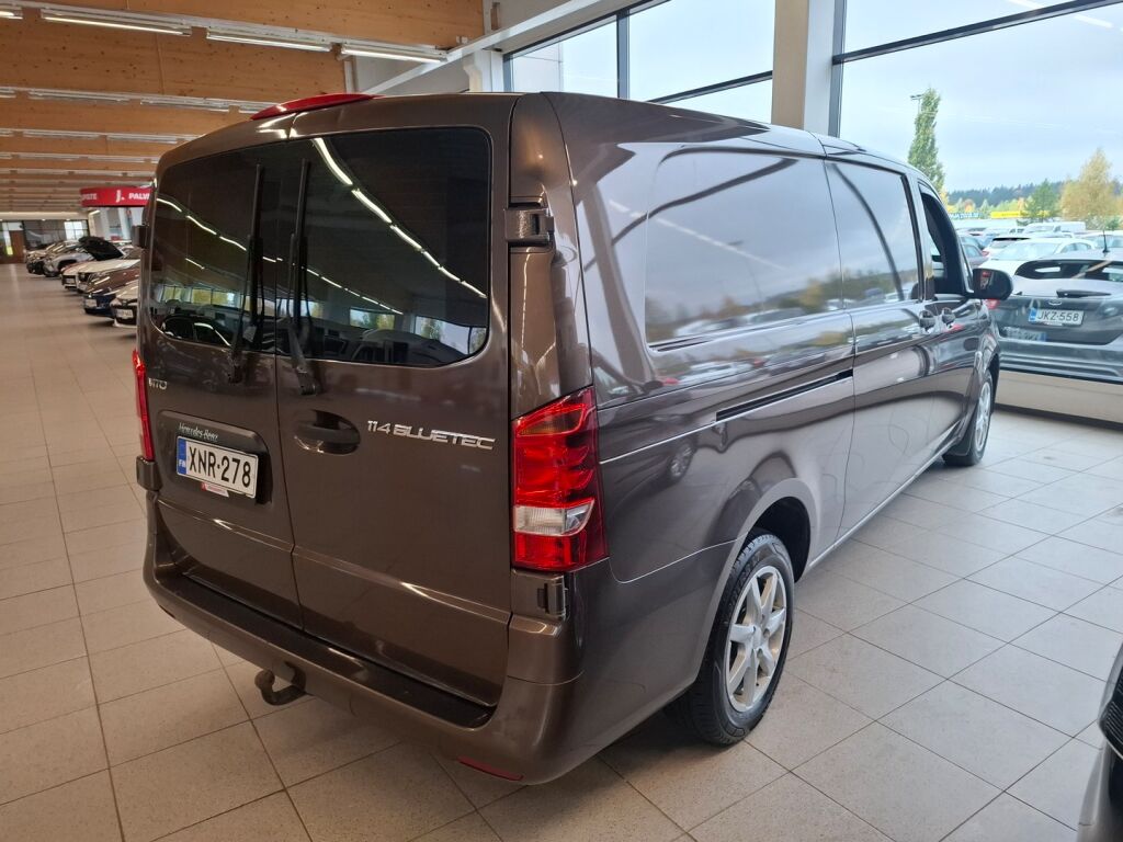 Mercedes-Benz Vito 2016 Ruskea (beige)