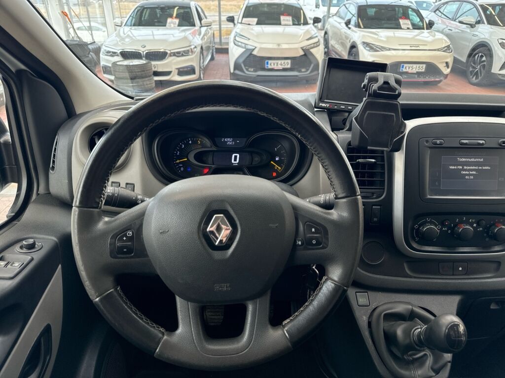 Renault Trafic 2016 Valkoinen
