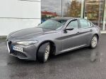 Alfa Romeo Giulia 2017 Harmaa
