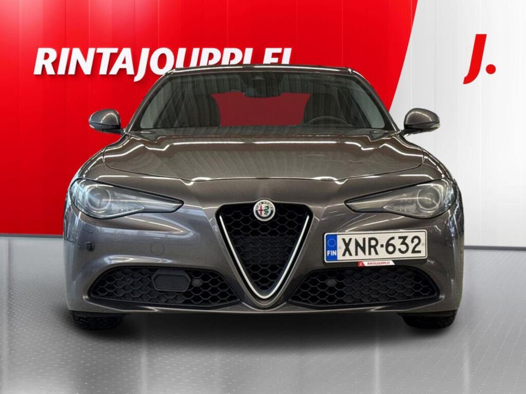 Alfa Romeo Giulia 2017, bild 4/30