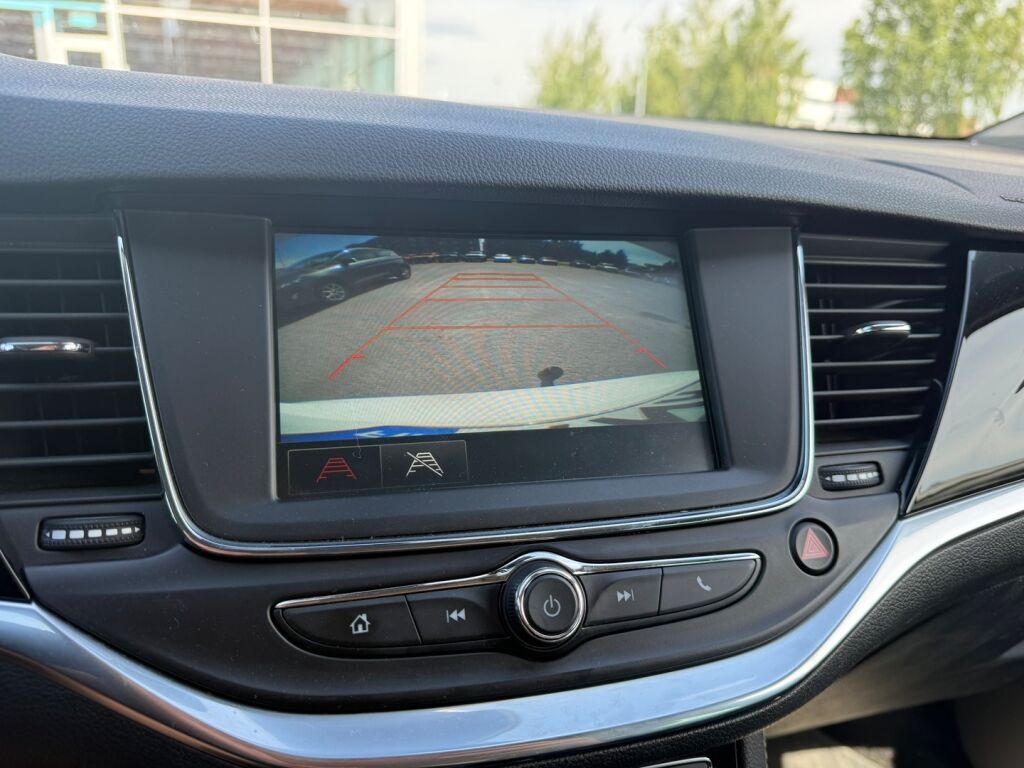 Opel Astra 2016 Valkoinen