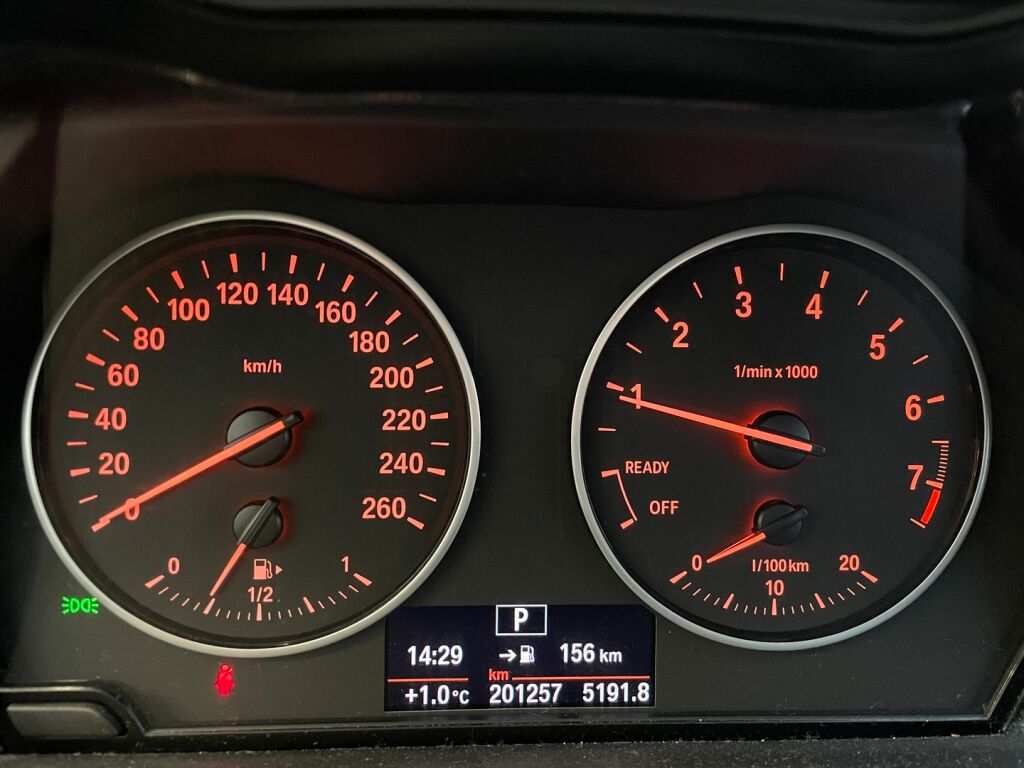 BMW 118 2016 Valkoinen