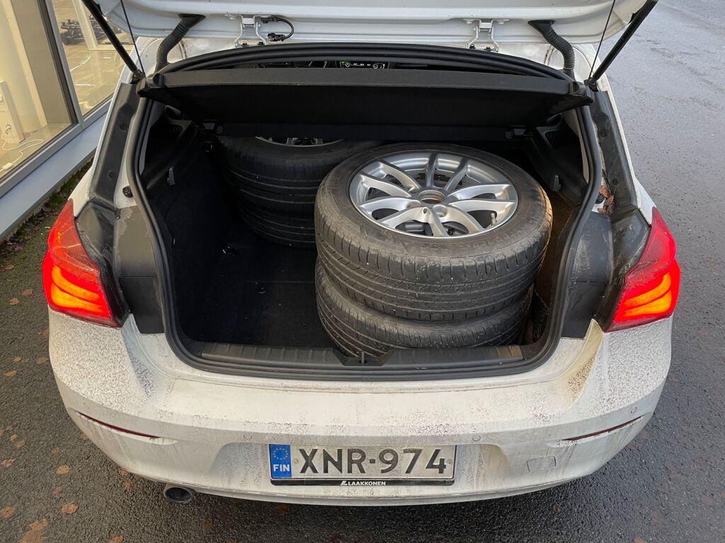 BMW 118 2016 Valkoinen