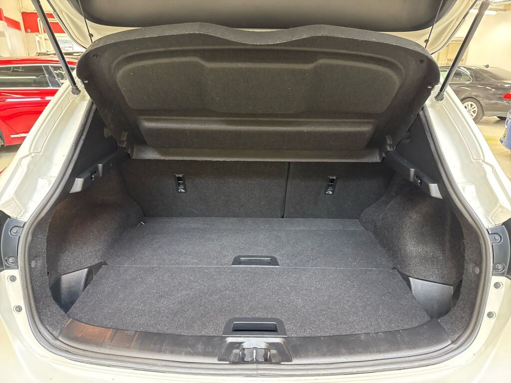 Nissan Qashqai 2016 Valkoinen