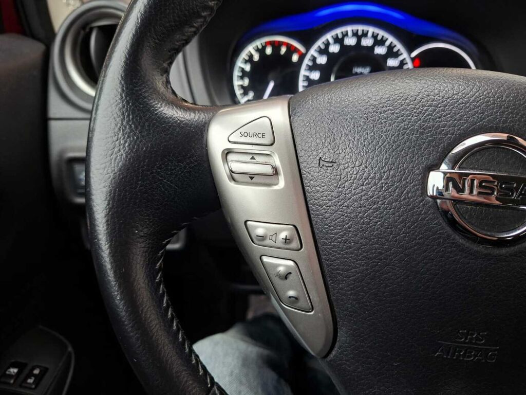 Nissan Note 2016 Punainen