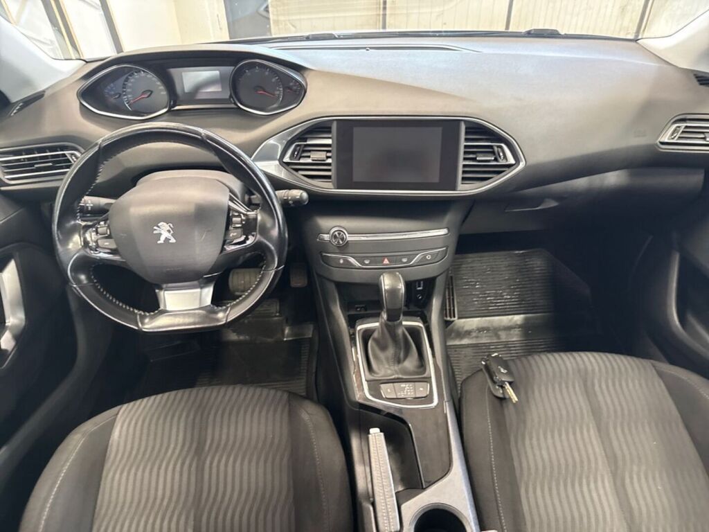 Peugeot 308 2016 Harmaa