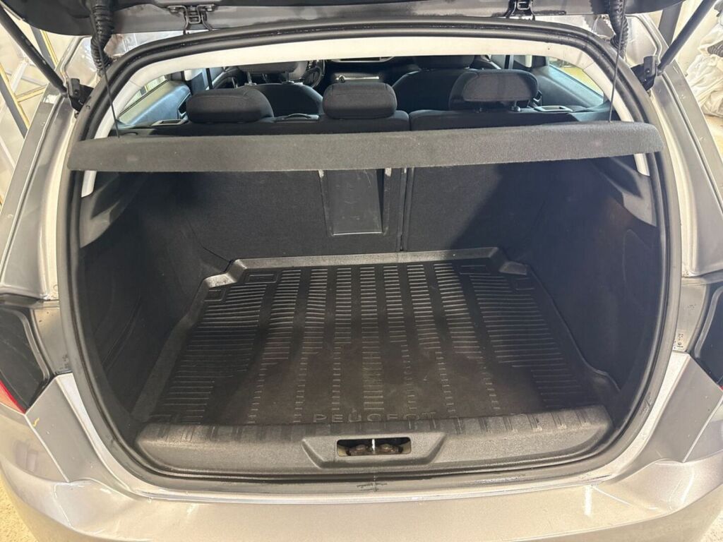 Peugeot 308 2016 Harmaa