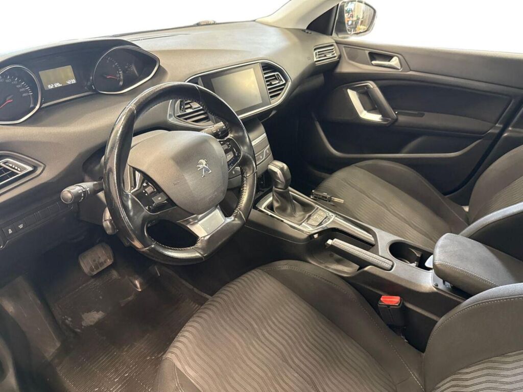 Peugeot 308 2016 Harmaa