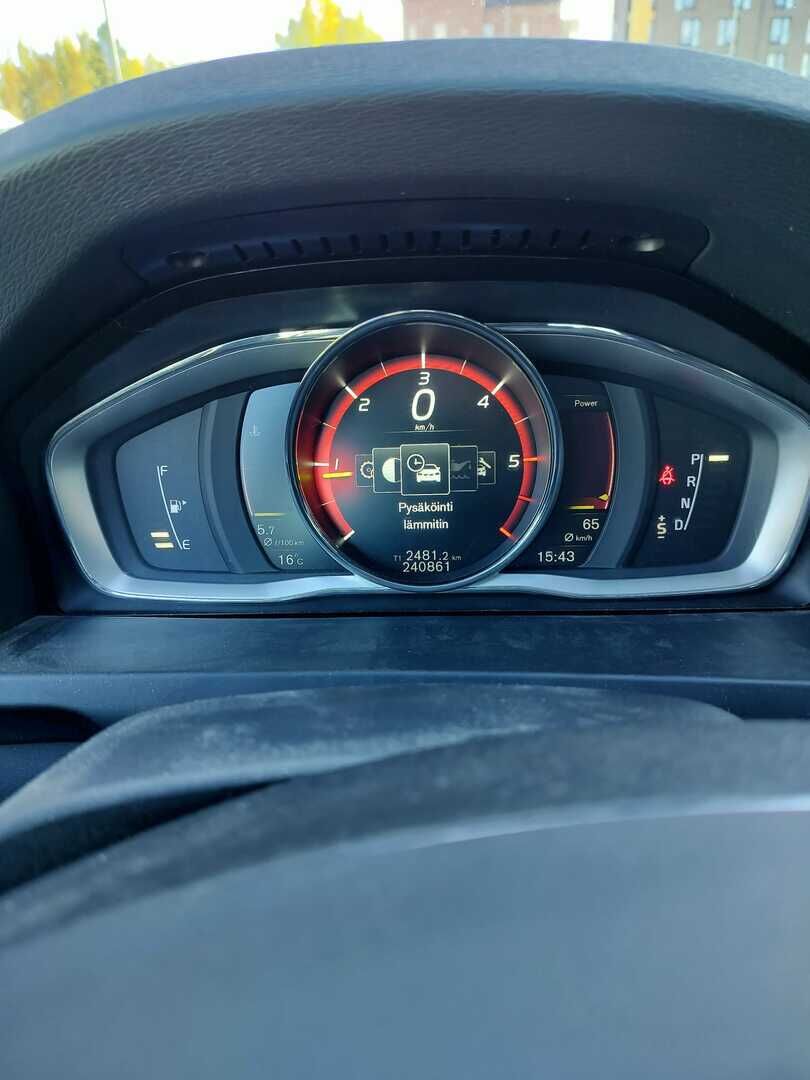 Volvo V60 2016 Valkoinen