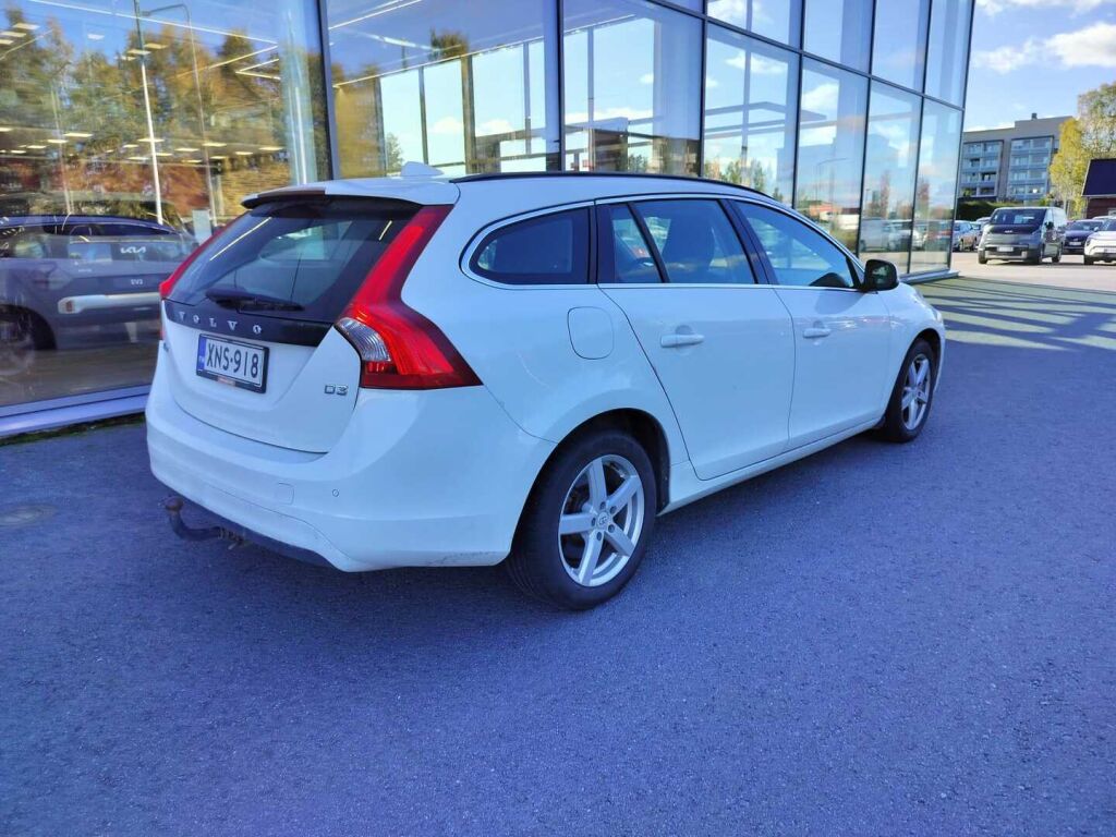 Volvo V60 2016 Valkoinen