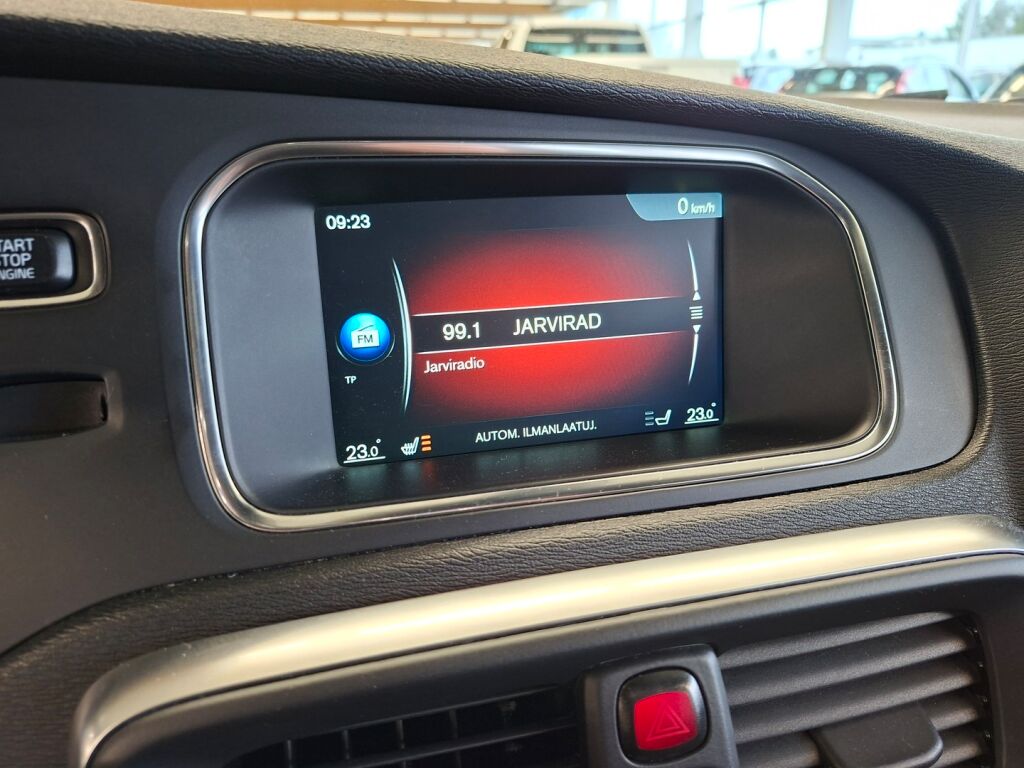 Volvo V40 2017 Sininen