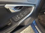Volvo V40 2017 Sininen